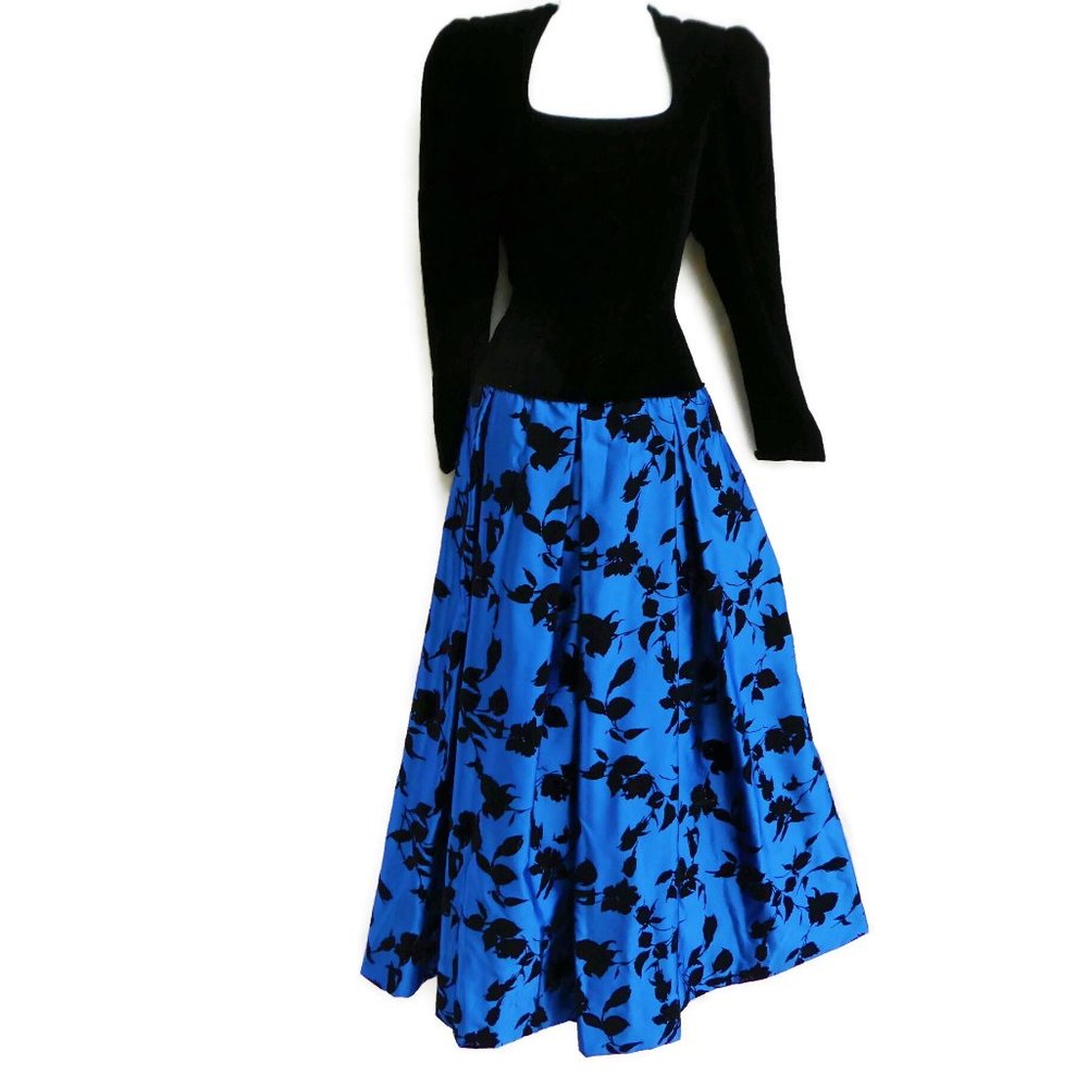 Vintage 80s VeLVeT Satin Gown Adele Simpson Black Royal Blue Full Skirt Puff M